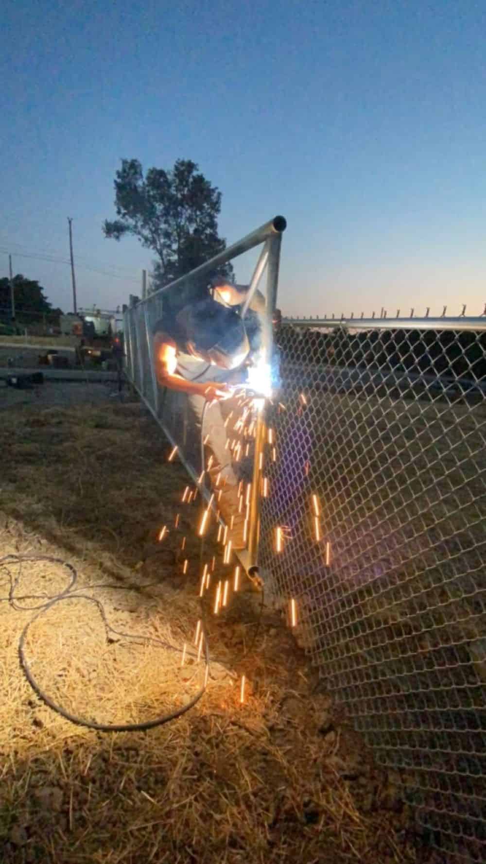 Chain Link image